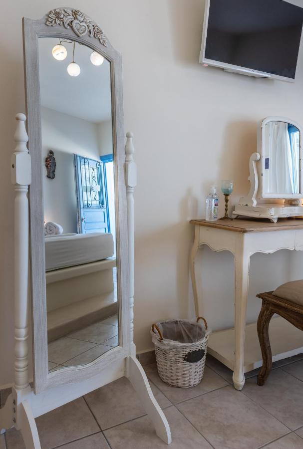 Blu Suites And Studios Adamantas  Luaran gambar
