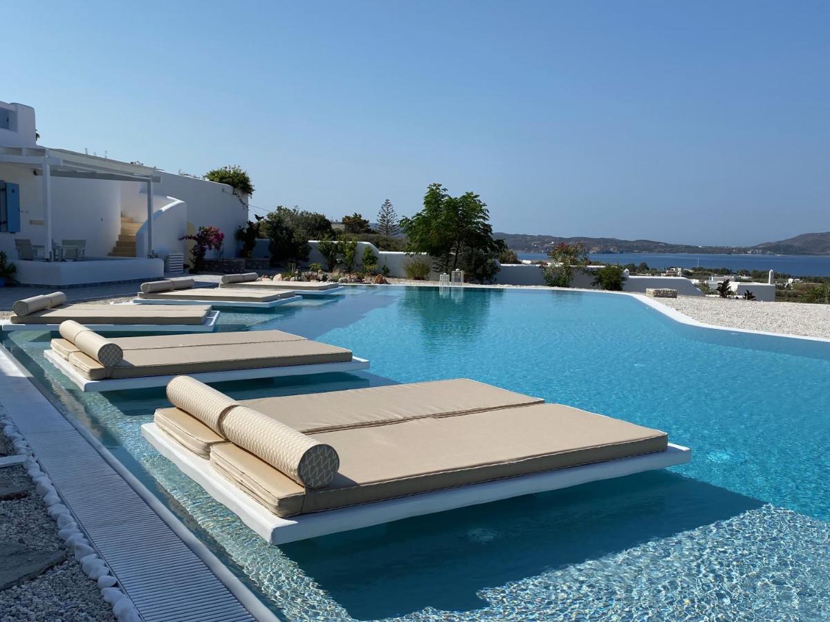 Blu Suites And Studios Adamantas  Luaran gambar