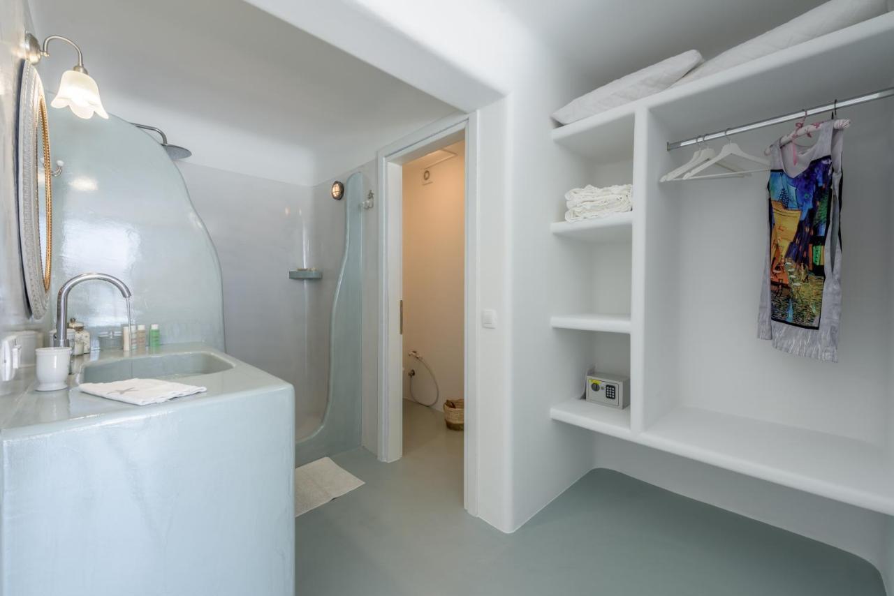 Blu Suites And Studios Adamantas  Luaran gambar