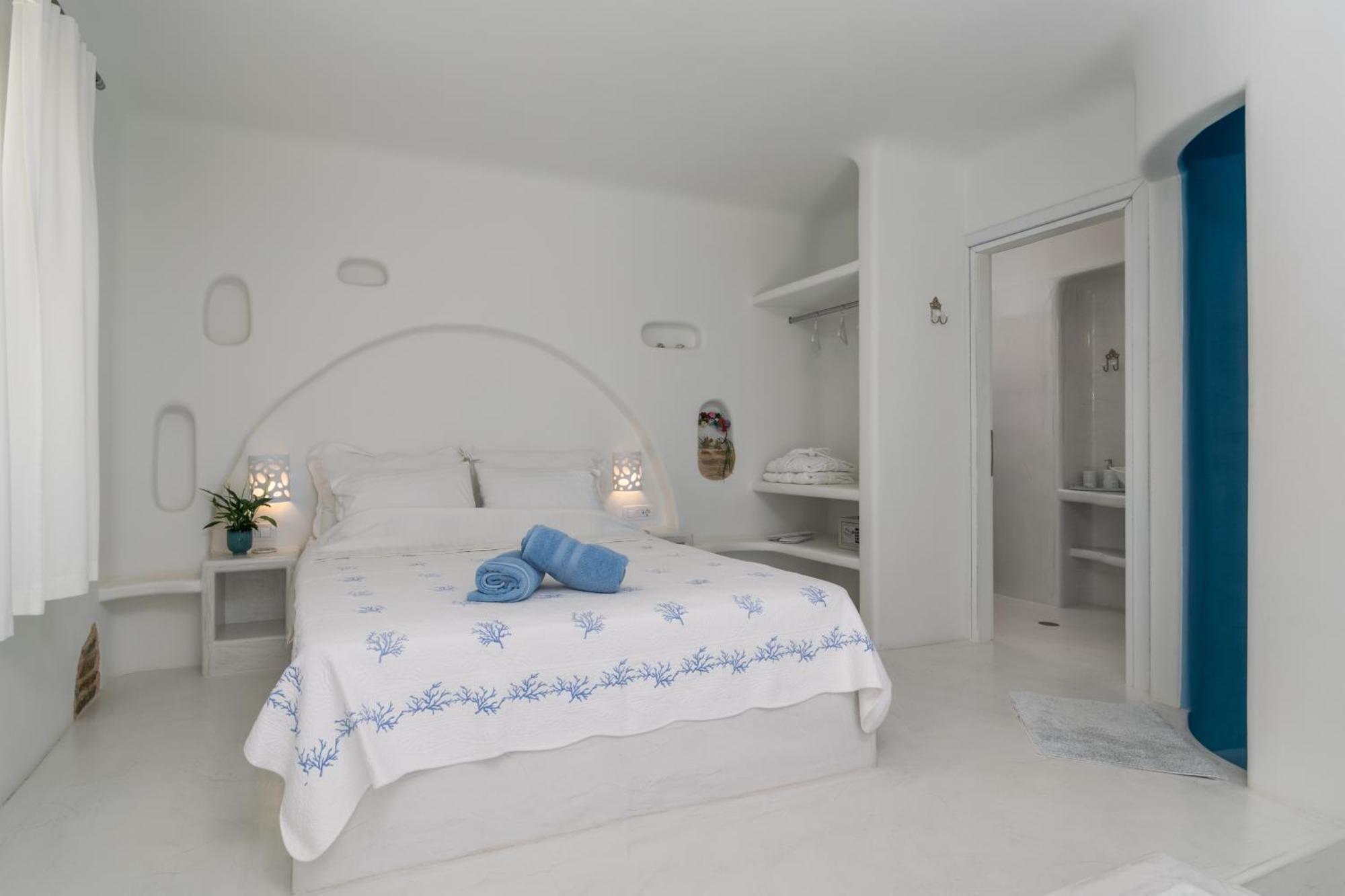 Blu Suites And Studios Adamantas  Luaran gambar
