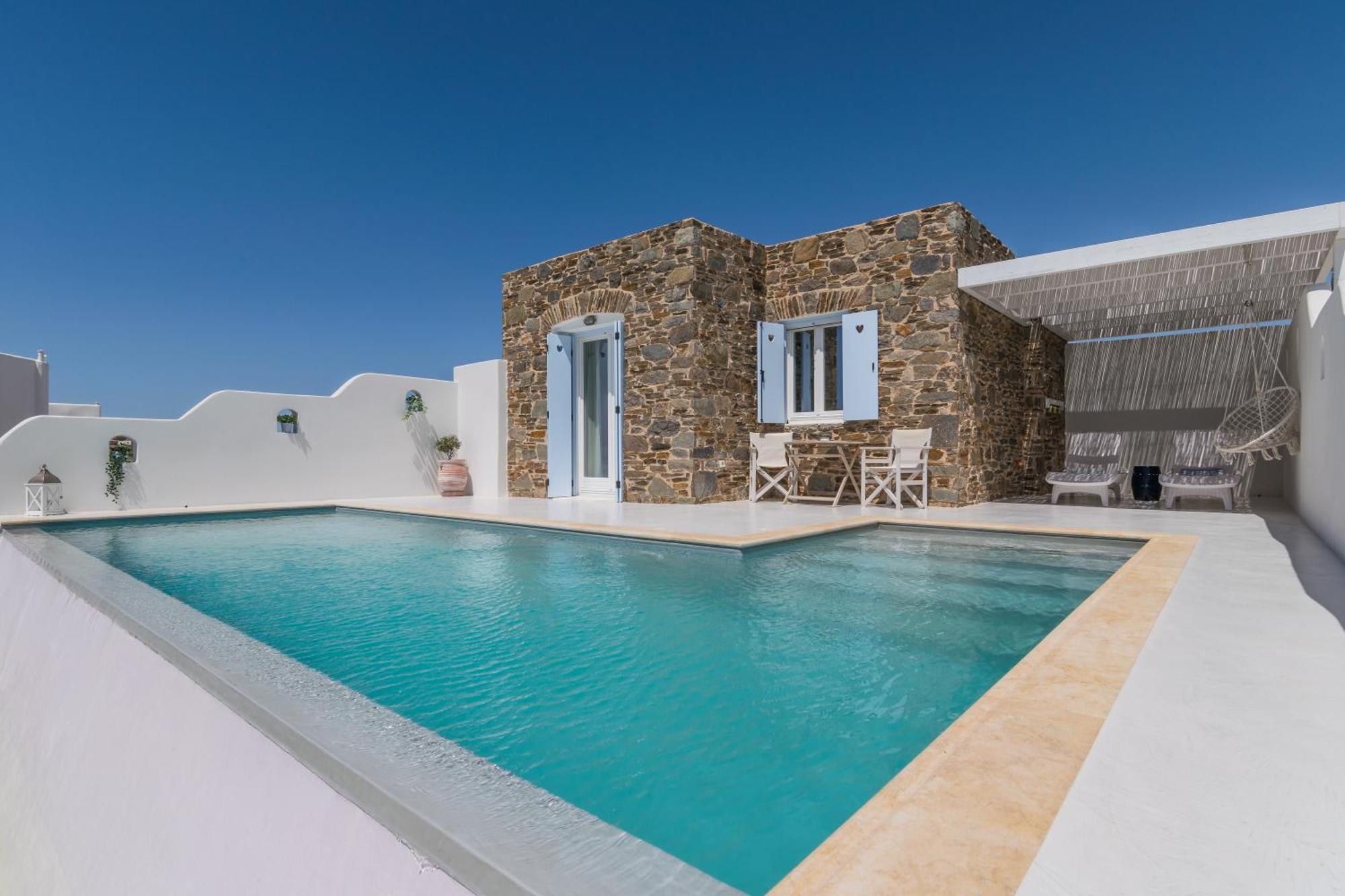 Blu Suites And Studios Adamantas  Luaran gambar