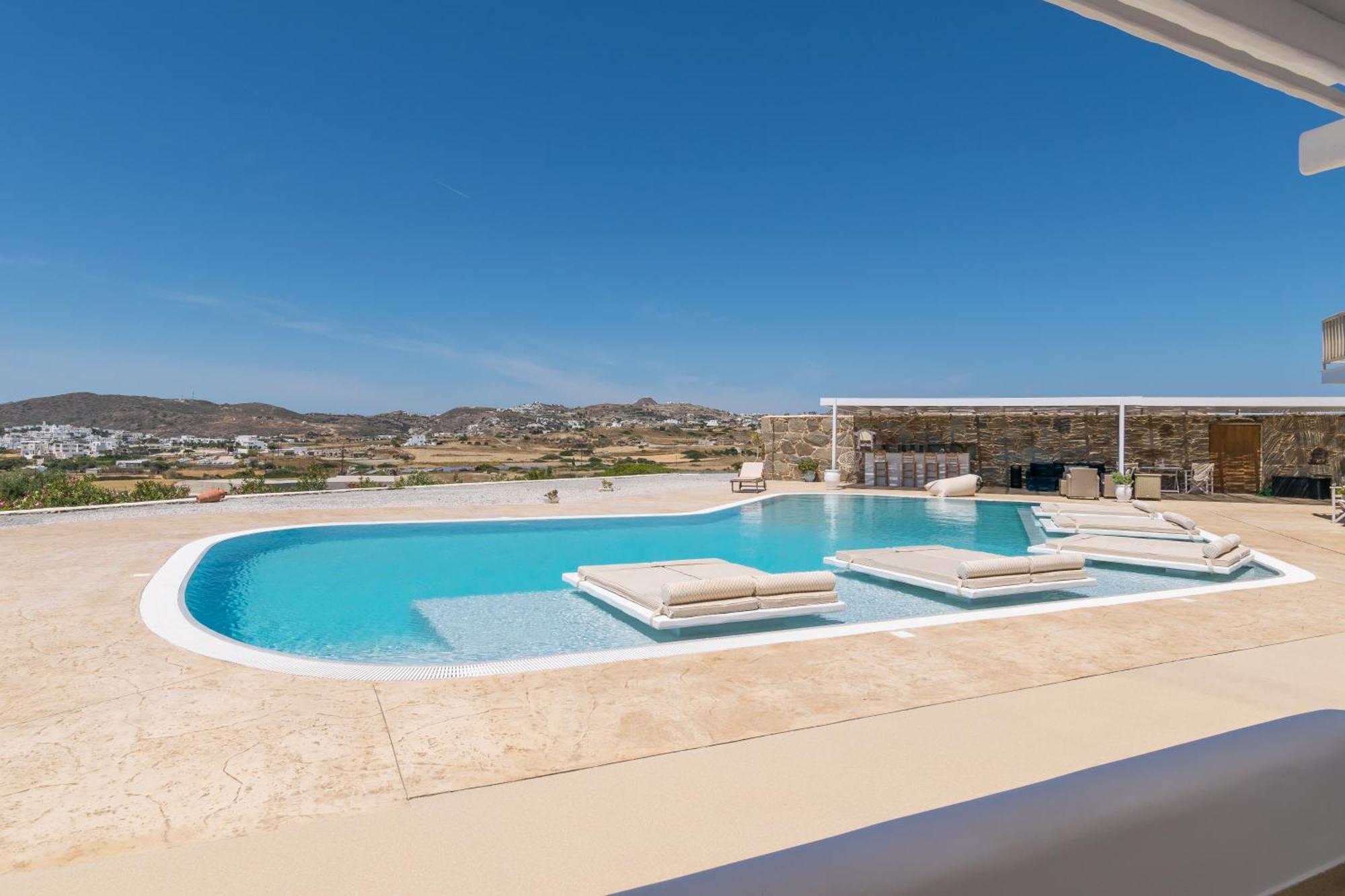 Blu Suites And Studios Adamantas  Luaran gambar